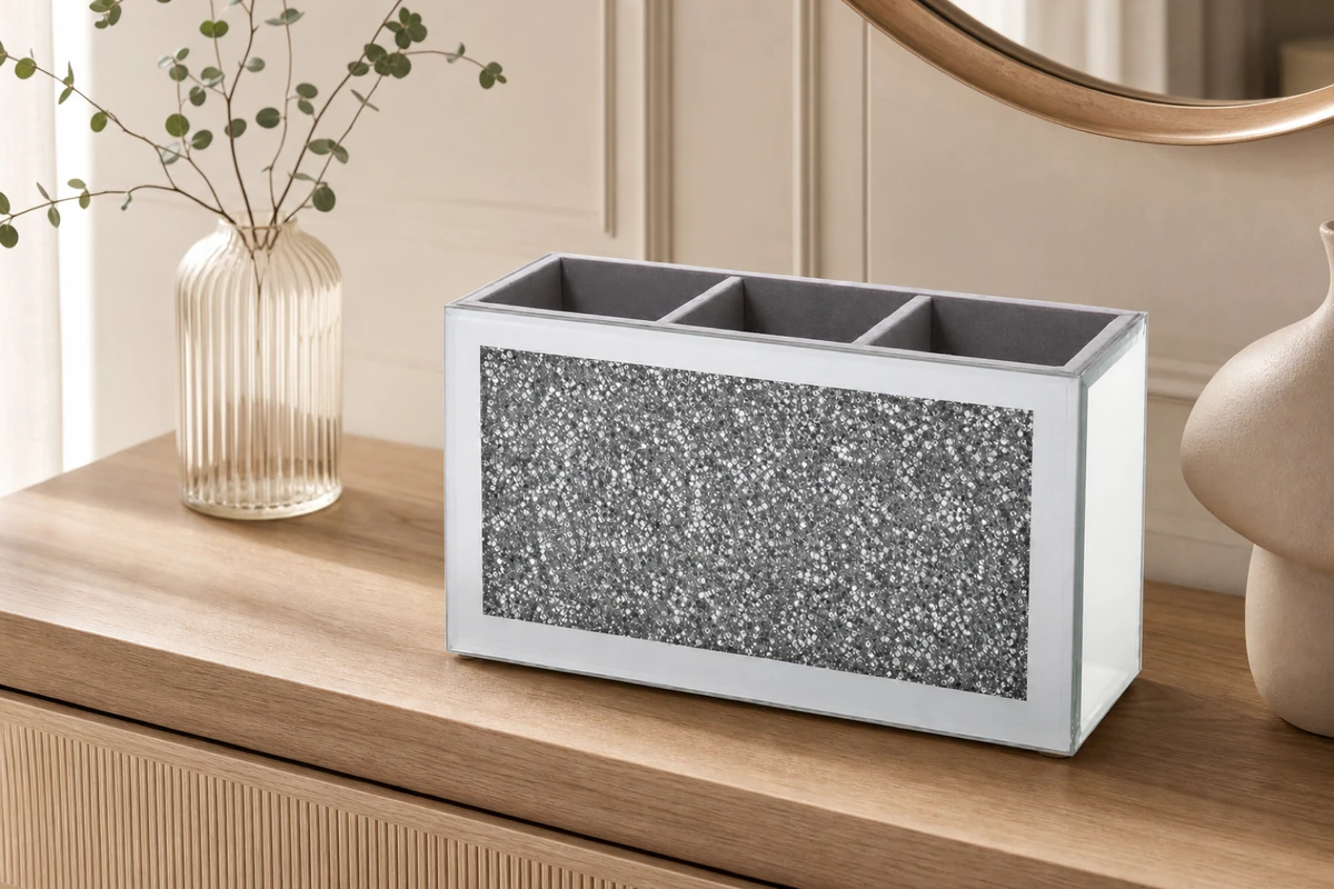 Diamond Crush Brush Holder with Grey Interior
