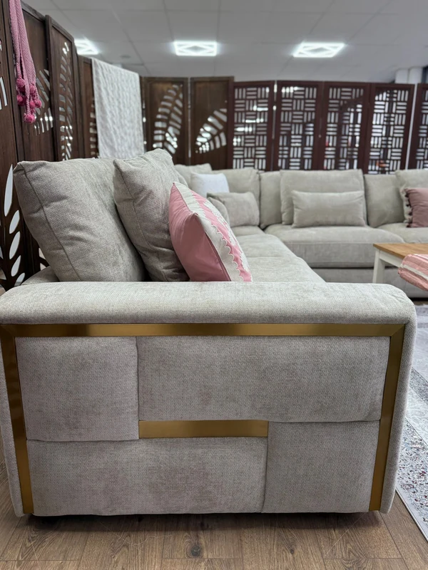 Jupiter Sofa, view 6