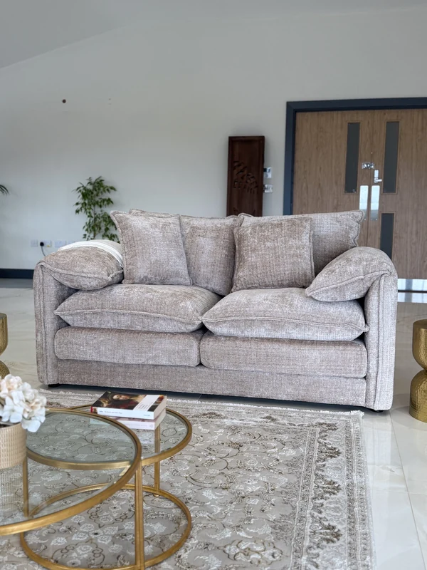 Solaya Sofa, view 4